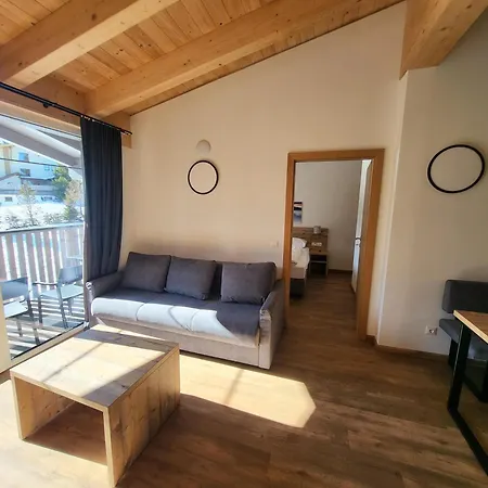 Apartamento Penthouse Tauernblick 18 Rennweg am Katschberg